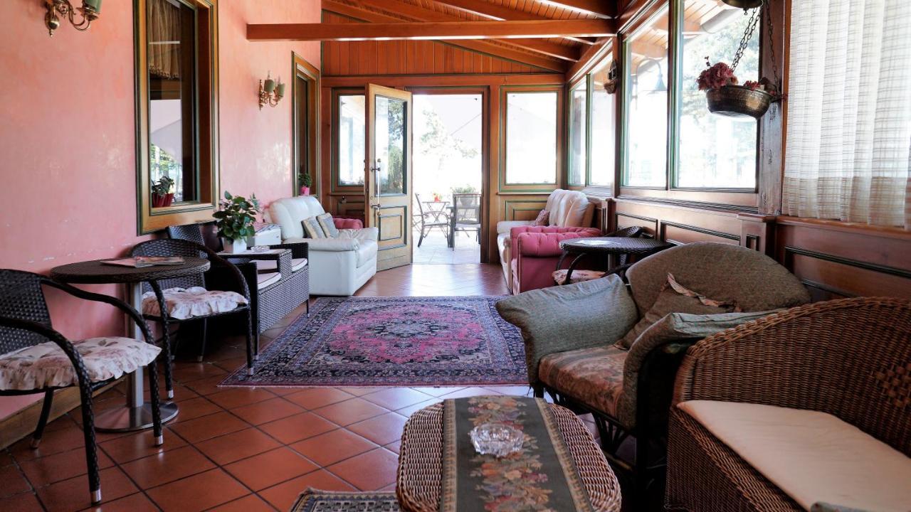 Hotel Ristorante La Nuova Fattoria Carsoli Zewnętrze zdjęcie