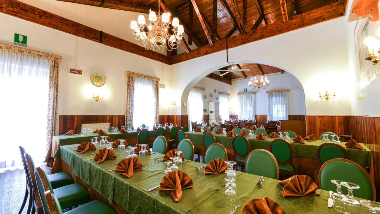 Hotel Ristorante La Nuova Fattoria Carsoli Zewnętrze zdjęcie