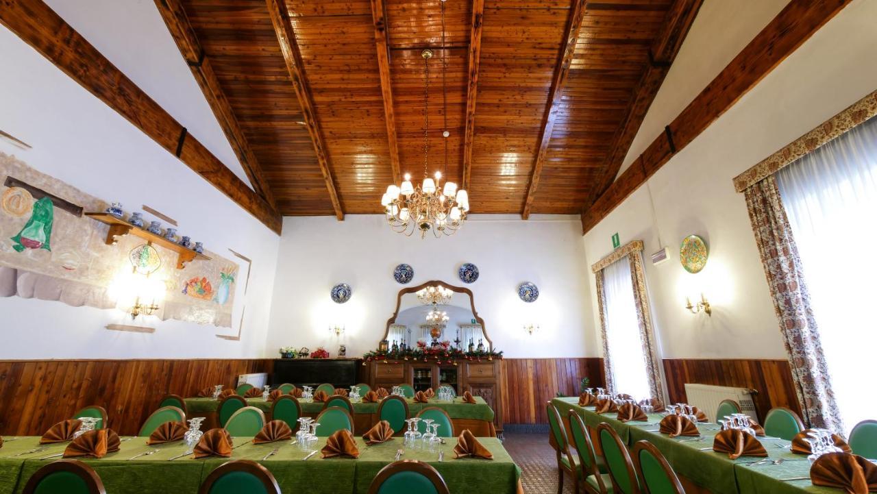 Hotel Ristorante La Nuova Fattoria Carsoli Zewnętrze zdjęcie